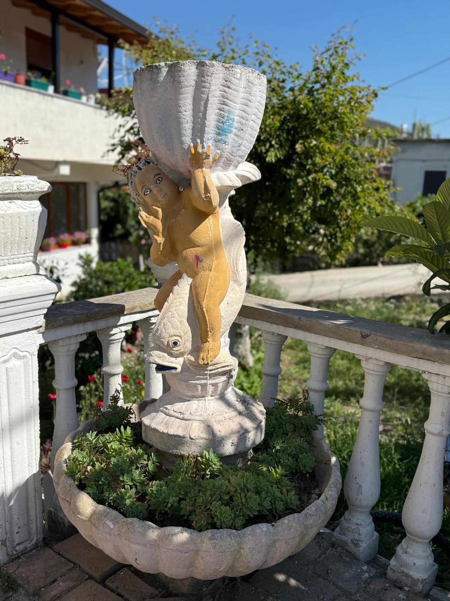 Anel'S Guesthouse Берат Экстерьер фото